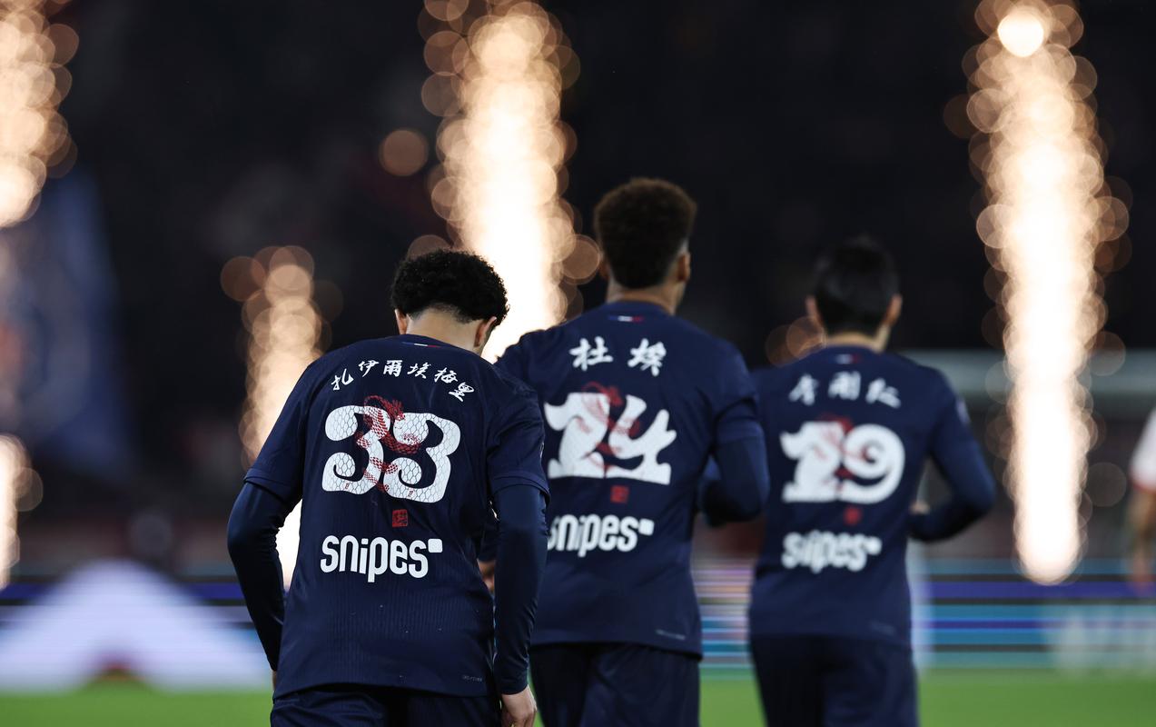 亚美尼亚教练：有能力和葡萄牙一较高下，爱尔兰给了我们鼓舞（亚美尼亚主帅：我们有实力与葡萄牙一战，爱尔兰之战振奋士气）