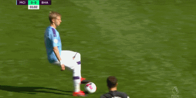 英超战报：利物浦2-1逆转热刺,