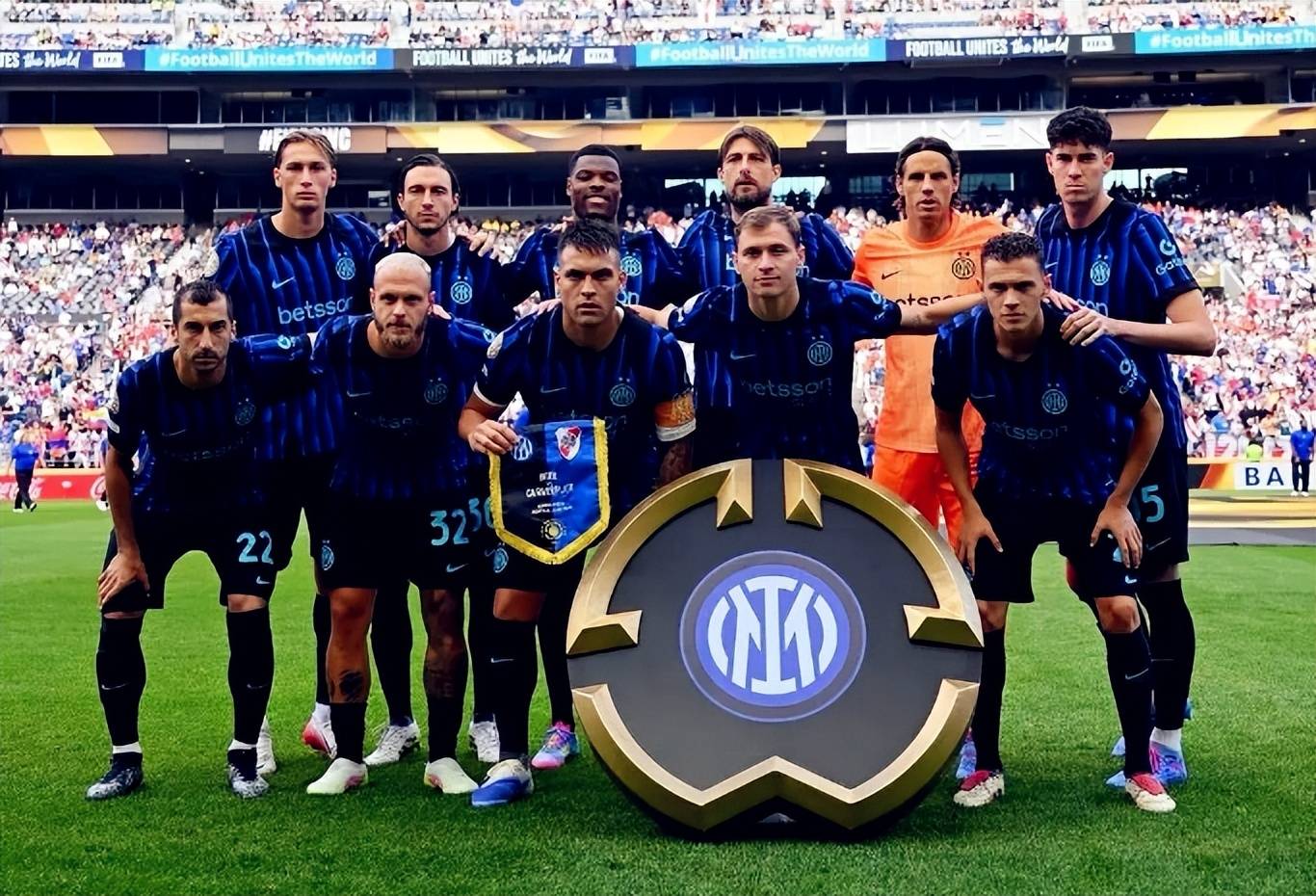 全网专属 0.1玩法，疯狂打金，每天送真充 靠送玩一年（全网独享0.1倍玩法，疯狂打金，天天送真充，福利让你玩一年）