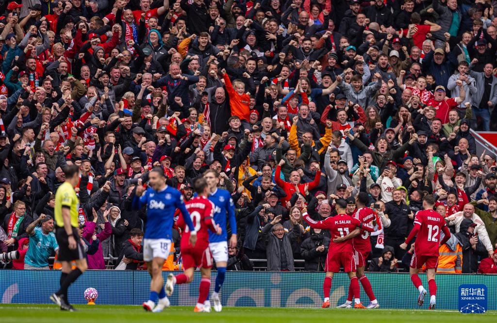 梅西还是C罗？马特乌斯：我选梅西，过去15年他对足球更重要（马特乌斯谈梅罗之争：我选梅西，近15年他对足球影响更大）