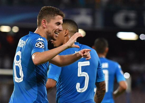 马卡：贝林厄姆现在踢的是团队足球，皇马已经离不开他（马卡：贝林厄姆已融入团队打法，皇马对他不可或缺）