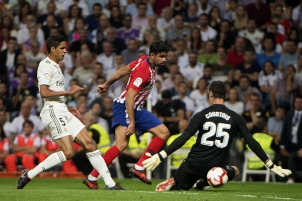 意天空：DV9内收肌疲劳目前已经返回意大利，他没有出现伤病（意天空：DV9因内收肌疲劳已回到意大利，未见伤情）