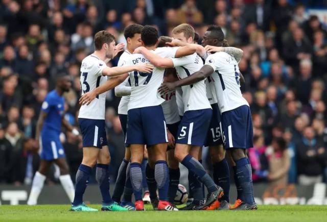 4次超越因扎吉，姆巴佩是欧冠客场戴帽次数最多的球员（姆巴佩4次欧冠客场戴帽，超越因扎吉成历史第一人）